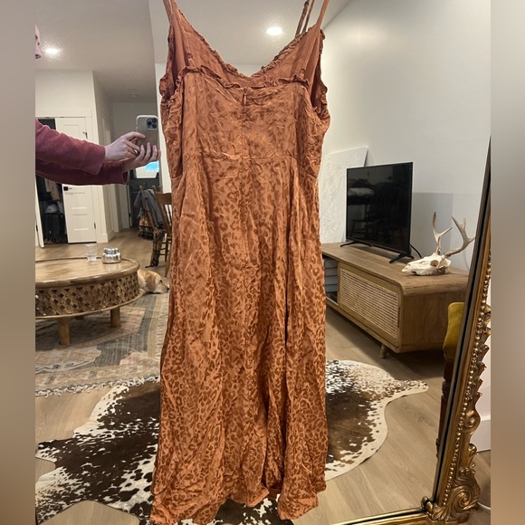 SOLD Rowie the label leopard Lola midi dress S - Picture 2 of 4